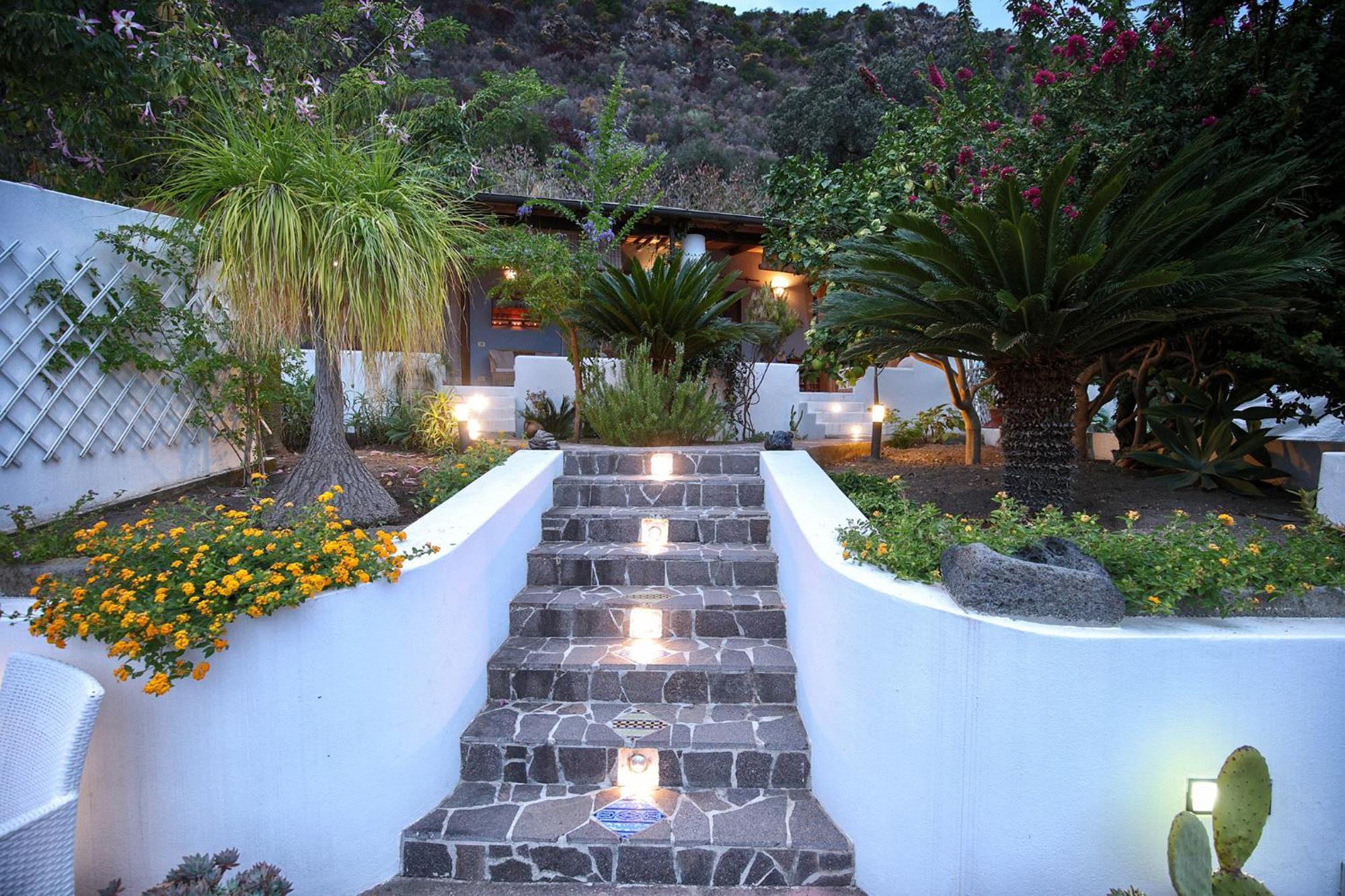 Villa Agrumeto Lipari  Luaran gambar