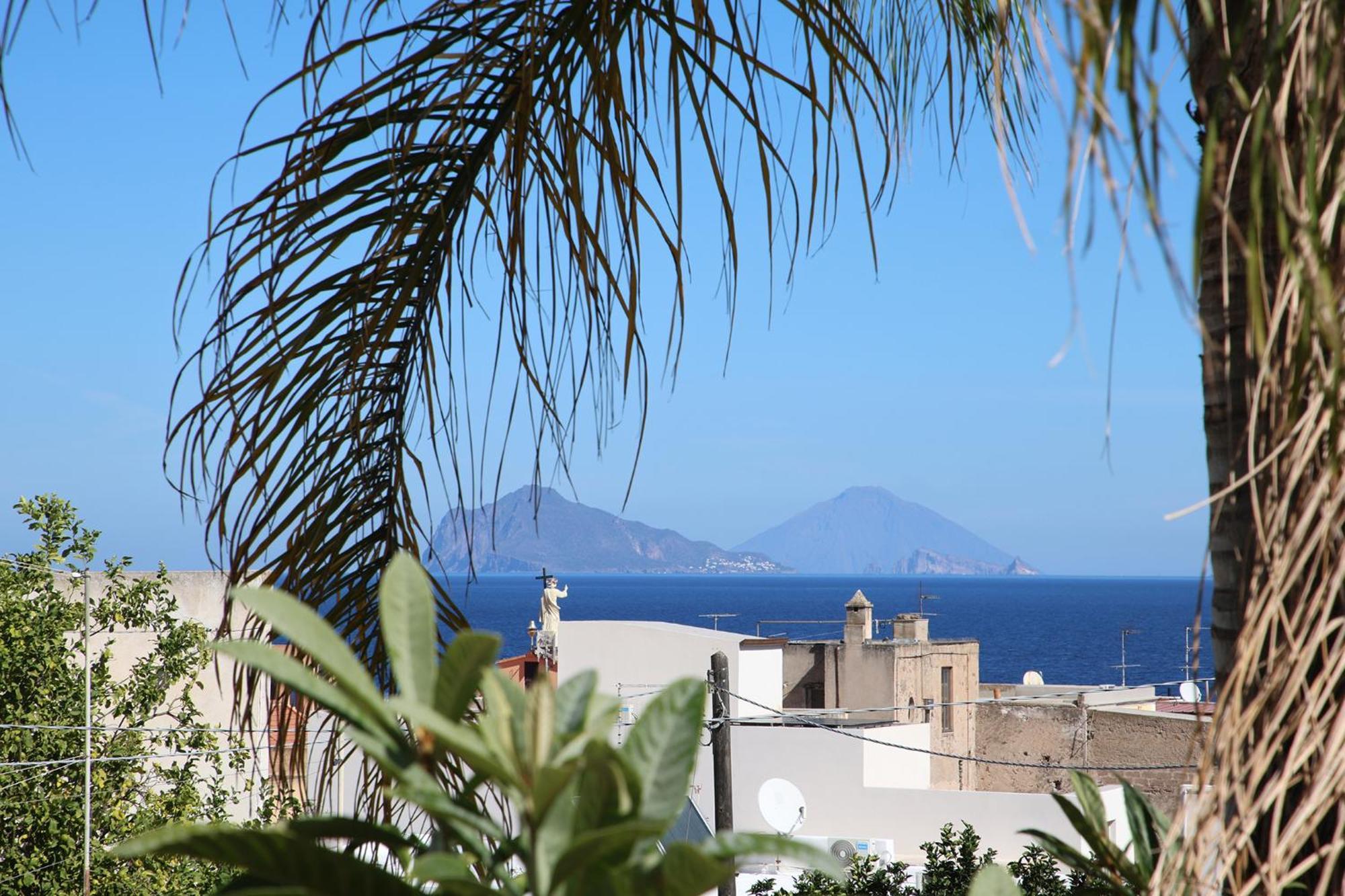 Villa Agrumeto Lipari  Luaran gambar