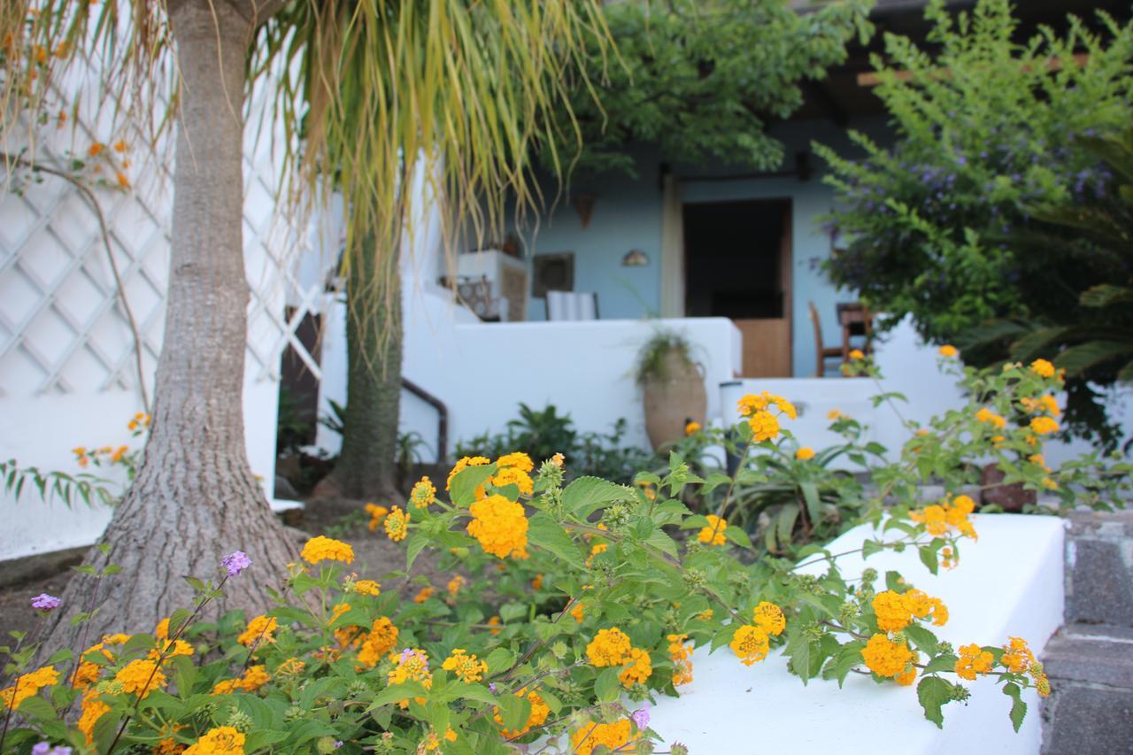 Villa Agrumeto Lipari  Luaran gambar